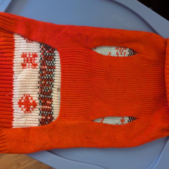 Grinch Red and White Knit Sweater - Picture 2 of 3
